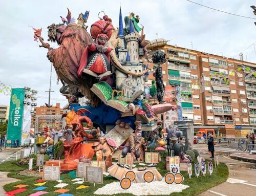 Prepara tu maleta para vivir las fallas de Valencia